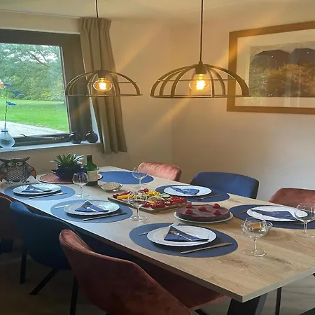 Сasa de vacaciones Sunny Family By The