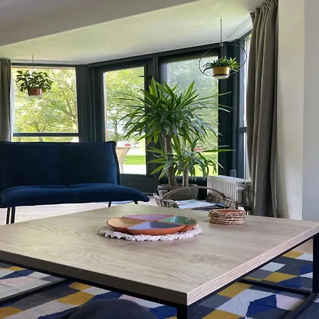 度假居 Sunny Family By The